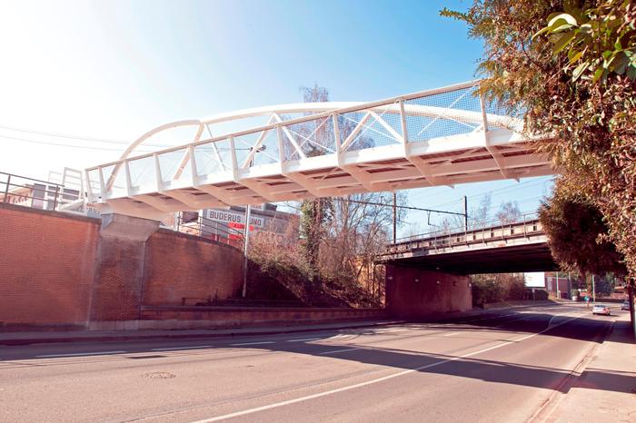 Démolition et reconstruction d'une passerelle piétonne reliant la gare de la Louvière-Centre à la piscine olympique, photo 8