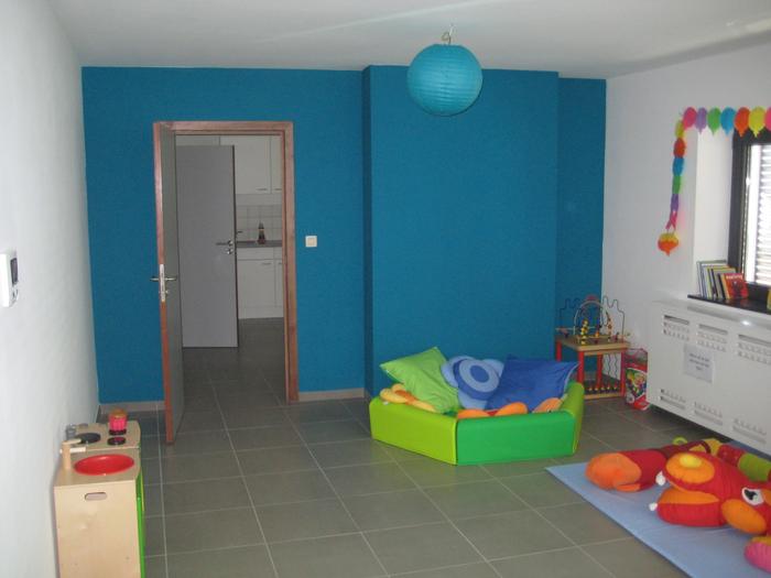Rénovation d'un bâtiment en bureaux, espace accueil pour la petite enfance et 4 logements d'urgence, photo 3