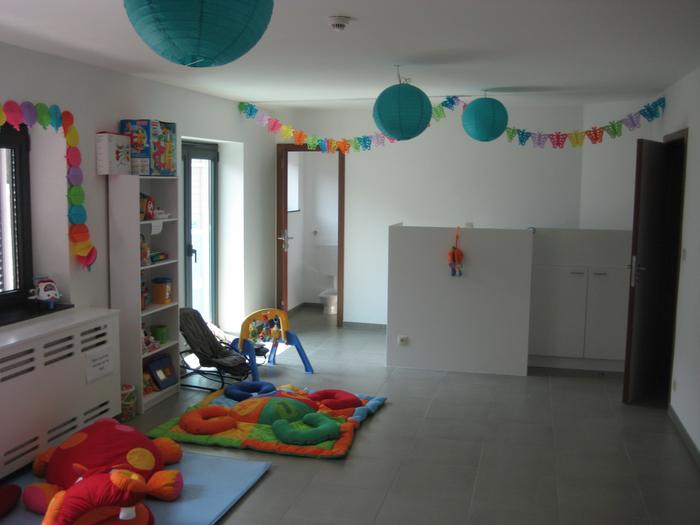 Rénovation d'un bâtiment en bureaux, espace accueil pour la petite enfance et 4 logements d'urgence, photo 5